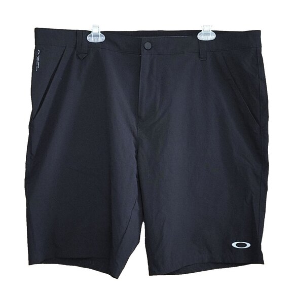 Oakley Shorts Men’s 40 Black Take Pro Performance Stretch Golf 12” Lightweight - Picture 1 of 6